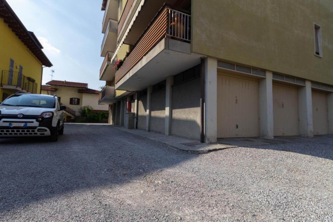Mamma Ciccia Holiday Home - Casa Imperia Mandello del Lario Kültér fotó