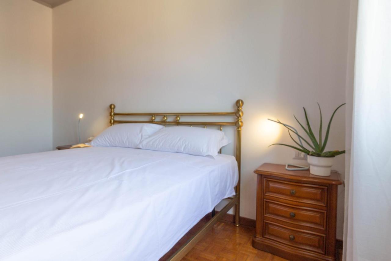 Mamma Ciccia Holiday Home - Casa Imperia Mandello del Lario Kültér fotó