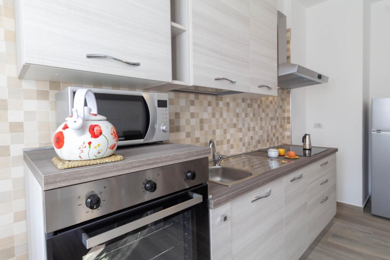 Mamma Ciccia Holiday Home - Casa Imperia Mandello del Lario Kültér fotó